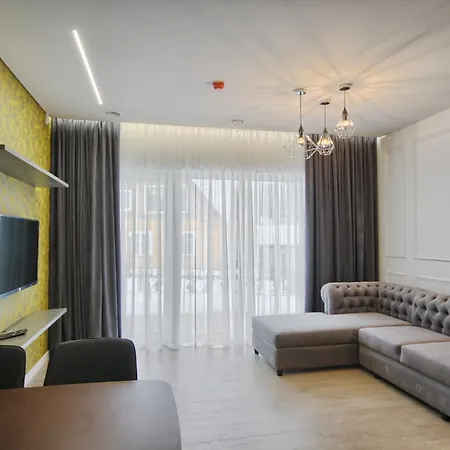 Nikolas Apartamentai - Birstono 7 *